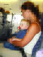 s dítětem v letadle (T: Hygiena)