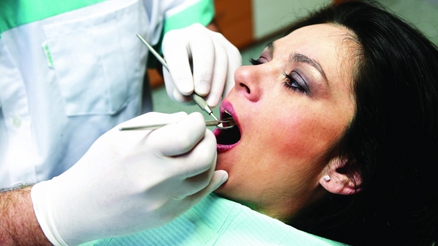 Choroby zubů a dutiny ústní v těhotenství - obrázek
