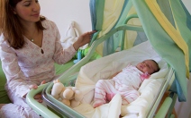 Soutěž o tři pronájmy zdarma novorozenecké postýlky MiMi - obrázek