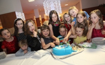 Učitelé a děti z Helen Doron English oslavili v Brně 10. výročí - obrázek